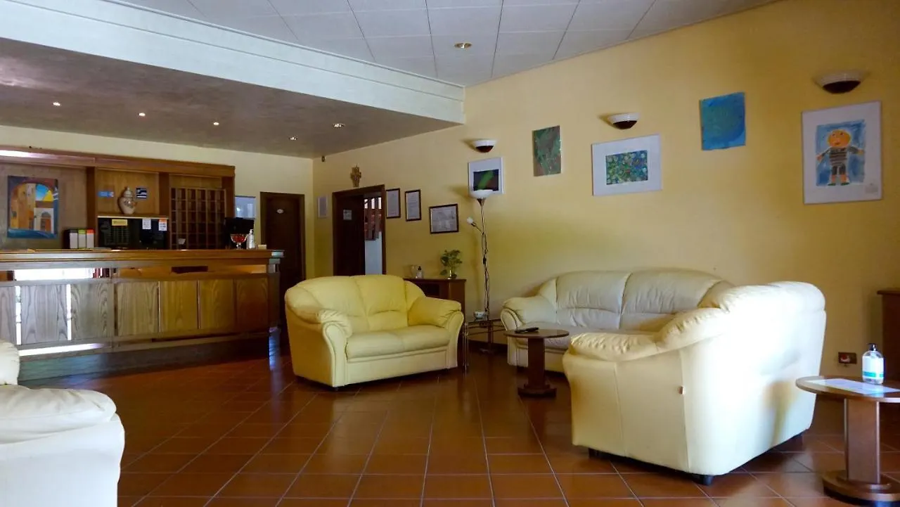 Hotel La Torretta Assise 3*,  Italie
